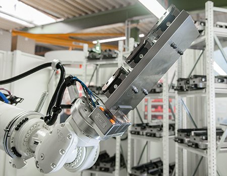 机器人使用零点定位搬运托板